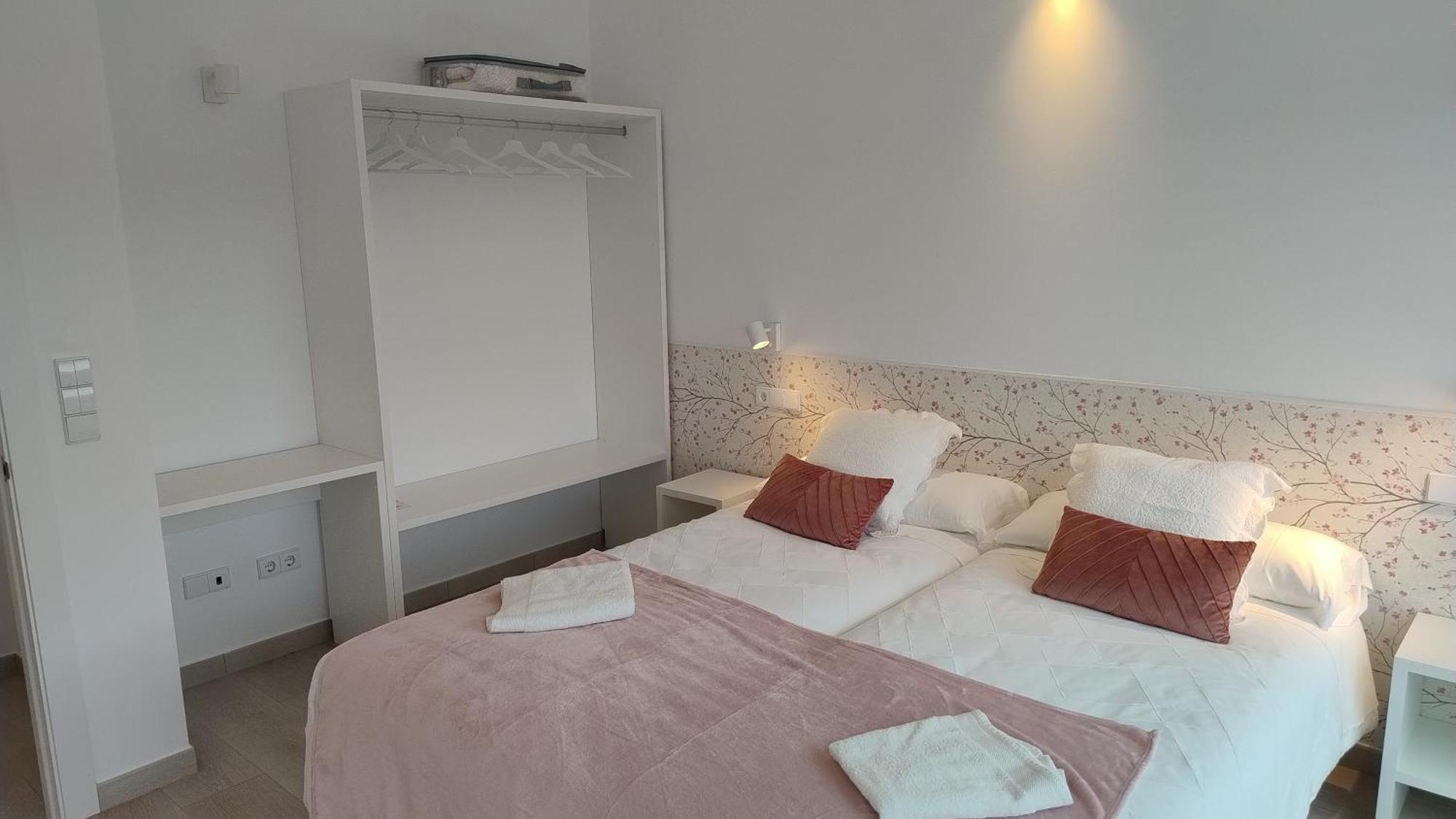 Casas Turisticas Lar Jardin - Parking Privado Сантьяго-де-Компостела Экстерьер фото